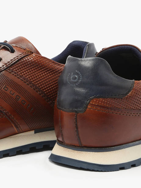 Sneakers Ivar En Cuir Bugatti Marron men 331ARX01 vue secondaire 3