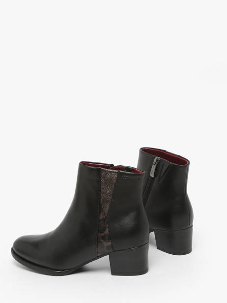 Heeled Boots In Leather Tamaris Black accessoires 45 other view 3