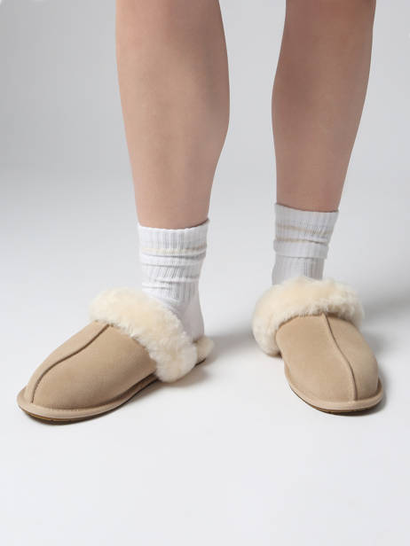 Scuffette Ii Slippers In Leather Ugg Beige accessoires 1106872 other view 1