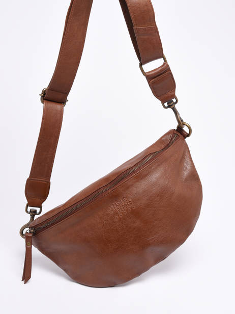 Leather Cow Belt Bag Basilic pepper Brown cow BCOW54 other view 2